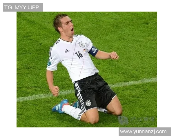 德国足球帅哥明星排行榜揭晓谁是最受欢迎的足球偶像 德国足球帅哥明星排行榜揭晓谁是最受欢迎的足球偶像