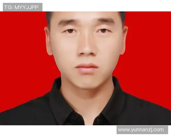 贾亮足球明星的真实姓名是什么以及他的职业生涯成就分析